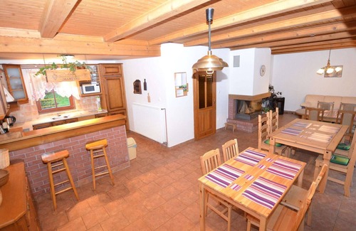 Turnov Villa | Cottage near Turnov with Forest Views