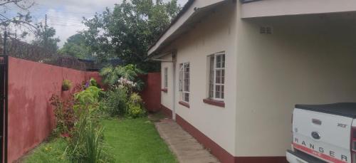 Mashonaland East Ski Chalet | Cottage on 1st Street