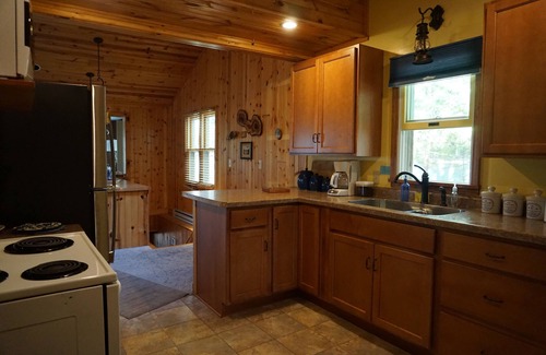 Redgranite House | Cottage on a crystal clear lake