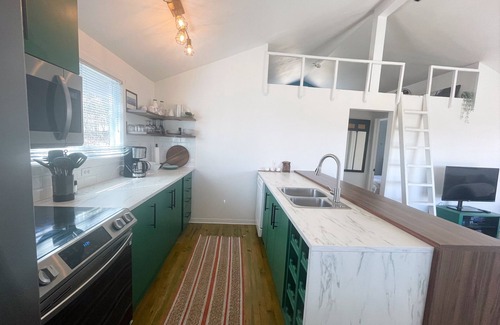Frontenac Cottage | Cottage on Bobs Lake