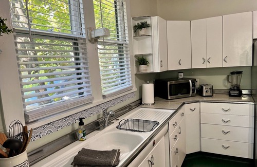Bloomington Cottage | Cottage on Kirkwood: Downtown Charm, Close to IU