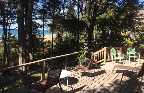 New Era Cottage | Cottage on Lake Michigan - Private Beach