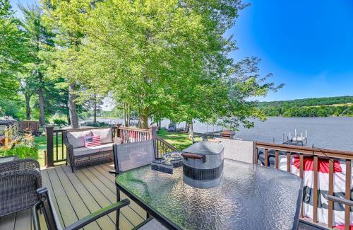 Bradford House | Cottage on Lamoka Lake with Deck, Grill and 3 Kayaks