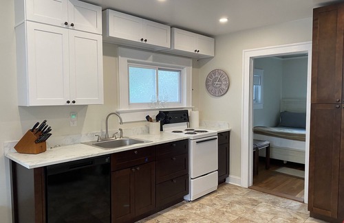 Brevard Cottage | Cottage on Main Street - Brevard, NC