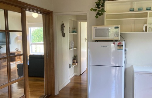 Toora Cottage | Cottage on orchard acreage with ocean views