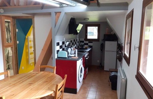 Bugeat House | Cottage on the banks of the Vezere river