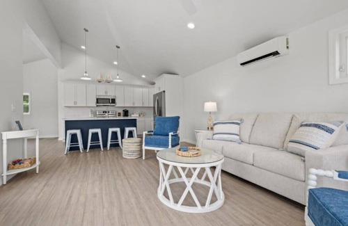 Winterport Apartment | Cottage On the Cove - Gorgeous Waterviews by Acadia