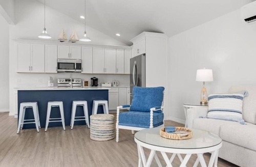 Winterport Apartment | Cottage On the Cove - Gorgeous Waterviews by Acadia