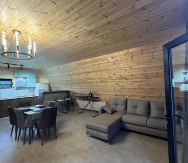 Tsromi Apartment | Cottage on the Edge of the Forest in Surami