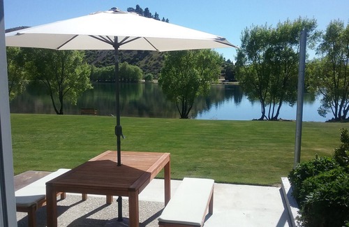 Lowburn Cottage | Cottage on the lake