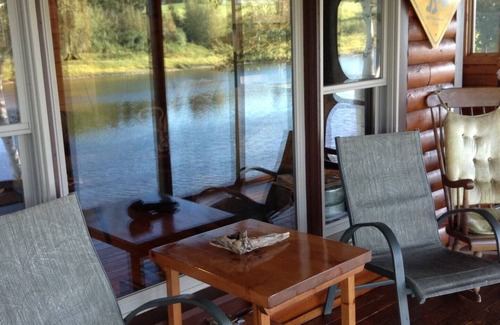 Blackville Cottage | Cottage on the Msw Miramichi River - Gray Rapids