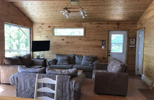 Torrance Cottage | Cottage on the water in Muskoka Lakes