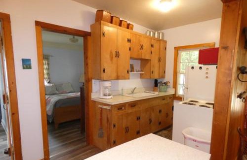 Alden Apartment | Cottage on Torch Lake