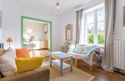Plobannalec-Lesconil House | Cottage 'Petite Maison Plage 5min En Voiture' with Private Terrace and Private Garden