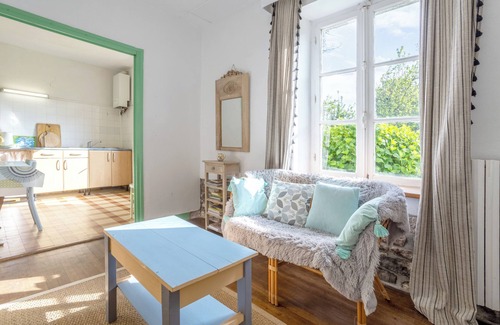 Plobannalec-Lesconil House | Cottage 'Petite Maison Plage 5min En Voiture' with Private Terrace and Private Garden