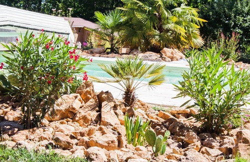 Grolejac Ski Chalet | Cottage, pool and well-being in a charming forest domain of Medieval Perigord