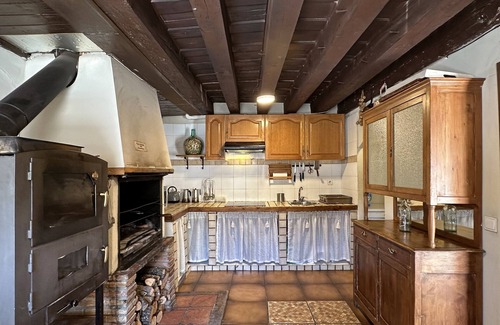 Velamazan Cottage | Cottage-Private Bathroom