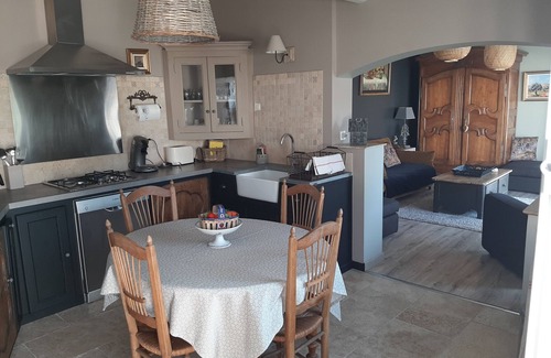 Caromb Cottage | Cottage Rental in Provence