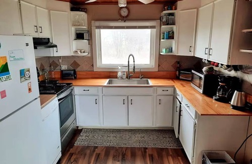 Ovid Cottage | Cottage Retreat in the Heart of the Finger Lakes