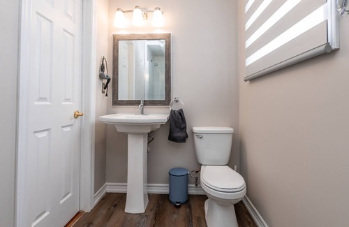 Alcona Cottage | Cottage right across Lake Simcoe