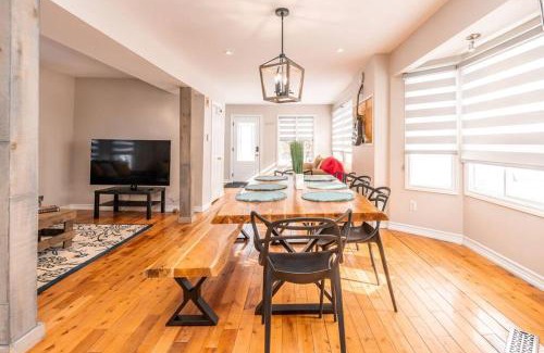 Alcona House | Cottage right across Lake Simcoe in Innisfil