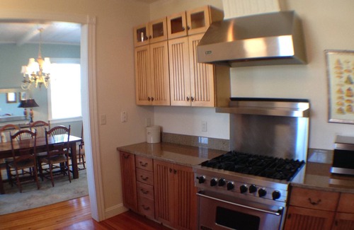 Monmouth Beach Cottage | "Cottage Road Beach House" - Booking open for Summer 2020