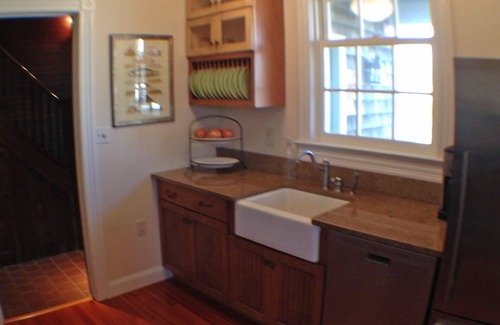 Monmouth Beach Cottage | "Cottage Road Beach House" - Booking open for Summer 2020