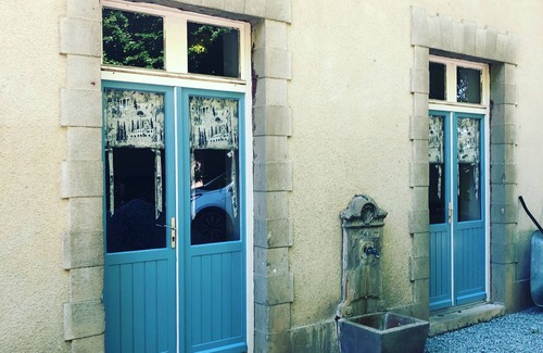Saint-Just-le-Martel Cottage | Cottage set in the grounds of a Chateau (countryside)