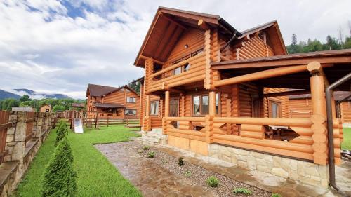 Mykulychyn Ski Chalet | Cottage Simka