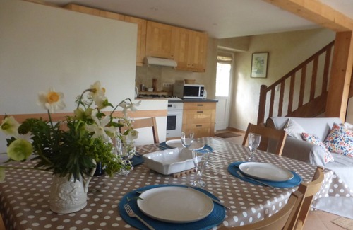 La Pernelle Cottage | Cottage situated in quiet hamlet deep in countryside but only 10km from the sea.