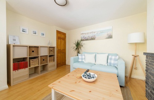 Castletown Cottage | Cottage sleeping 3 people located in Castletown