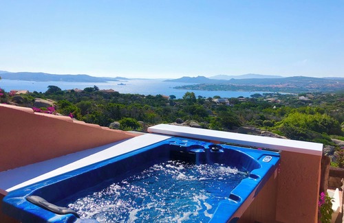 Punta Sardegna Cottage | COTTAGE SMERALDA -5pax w/private jacuzzi terrace and shared Pool Seaview