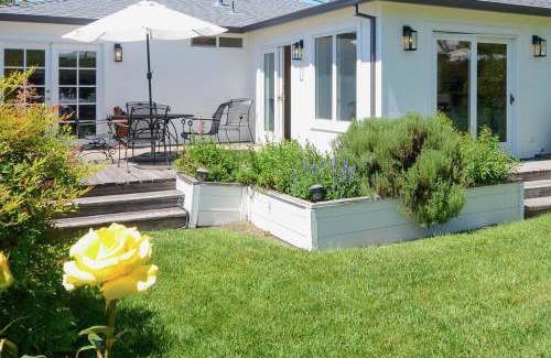 Sonoma House | Cottage Sonoma Historic Plaza, - Includes Wine Tasting Passport