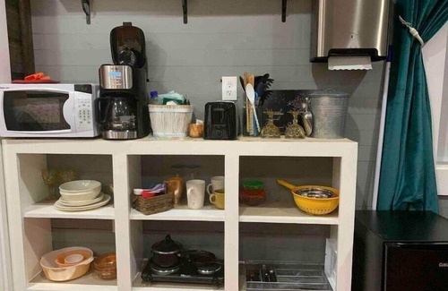 Fort Payne Apartment | Cottage Suite 4 - Accessible Studio