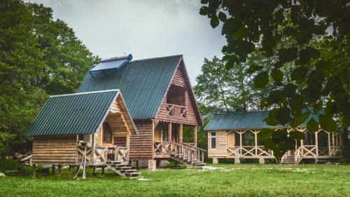 Ambrolauri House | Cottage Tsivtskala in Racha, near Shaori