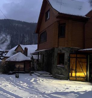 Yaremche House | Cottage u Romana