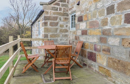 Fylingdales Cottage | Cottage Val
