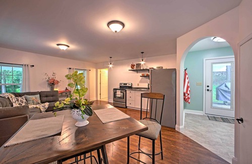 Elizabethville Cottage | Cottage w/Hot Tub & Fire Pit By Mahantango Creek
