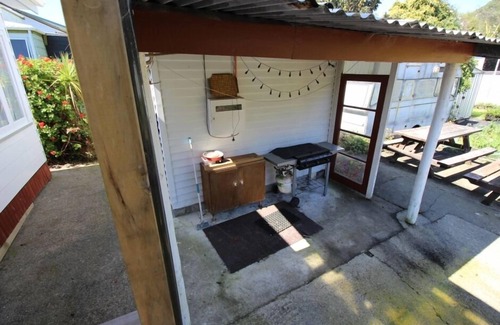 Waihau Bay Cottage | Cottage - Whanarua Bay Cottages