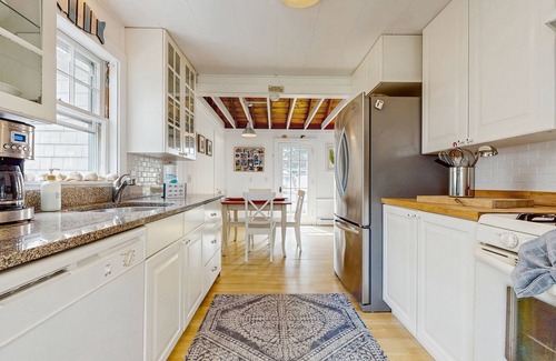 Cataumet House | Cottage with beautiful backyard & deck, walk to Hen's Cove Beach