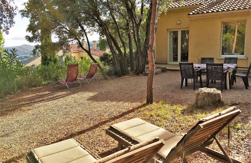 Lodeve House | Cottage with beautiful view in Mediterranean park a few min. from Salagou Lake