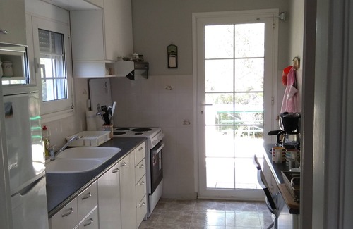 Possidi House | Cottage with garden and parking