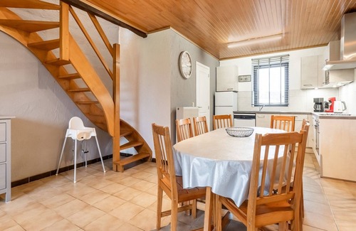 Lessive Cottage | Cottage with Garden, Lessive