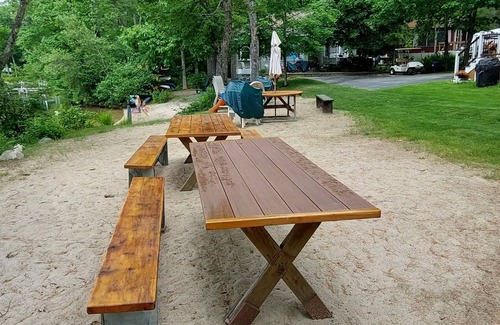 Wolfeboro Cottage | Cottage with great beach.