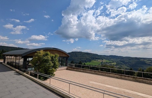 Le Val-d'Ajol Cottage | Cottage with heated pool, spa and valley view