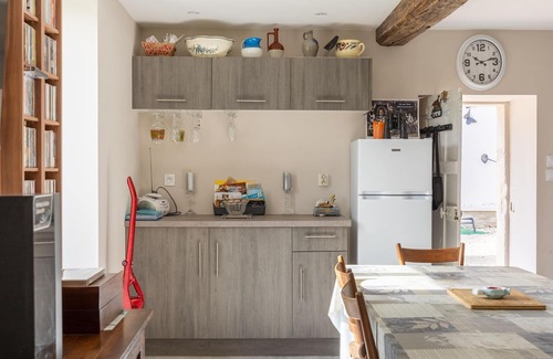 Molesme House | Cottage with independent studio in Molesme