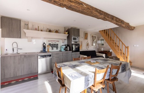 Molesme House | Cottage with independent studio in Molesme
