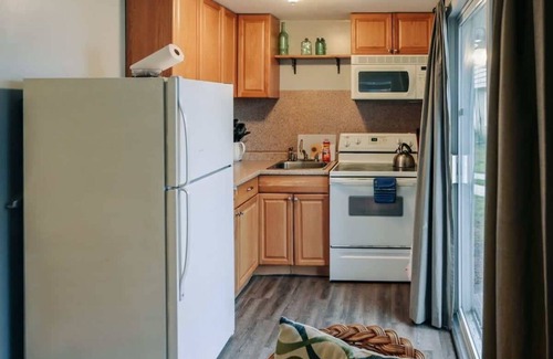 Oscoda House | Cottage with private beachfront on Lake huron