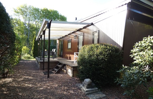 Marum Ski Chalet | Cottage with veranda for rent against forest edge, ideal for peace seekers