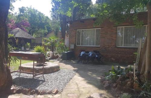 Broederstroom House | Cottage1 at Cynthias Country
